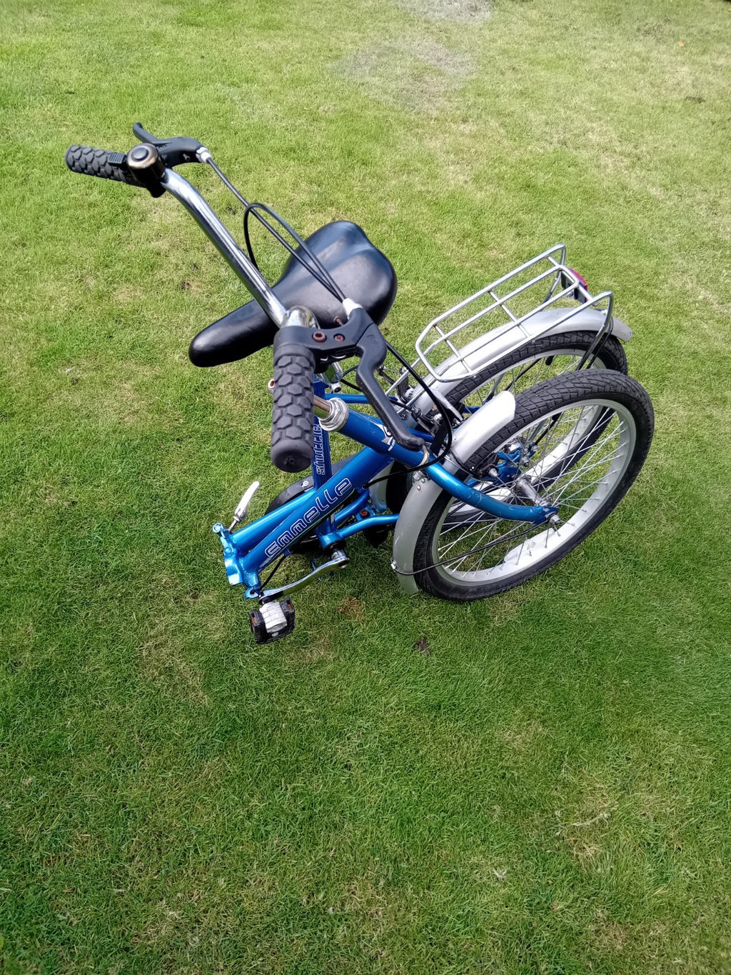 Emmelle 'Shuttle' Single-speed Folding Bike.  Used. 20" Wheels. student, shoping