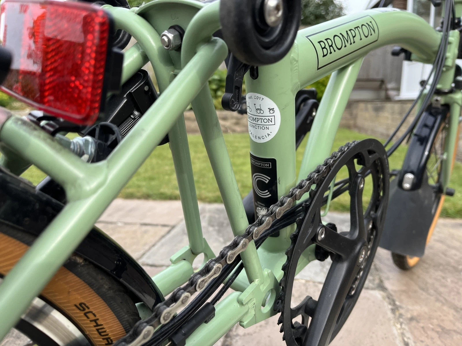 Brompton C Line H6R (6 Speed) folding bicycle - SAGE GREEN (MINT CONDITION)