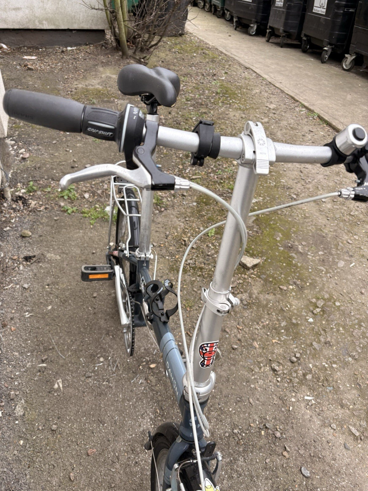 Dahon Speed D7 Folding Bike 7-Speed SRAM Grip Shift, London Pick Up