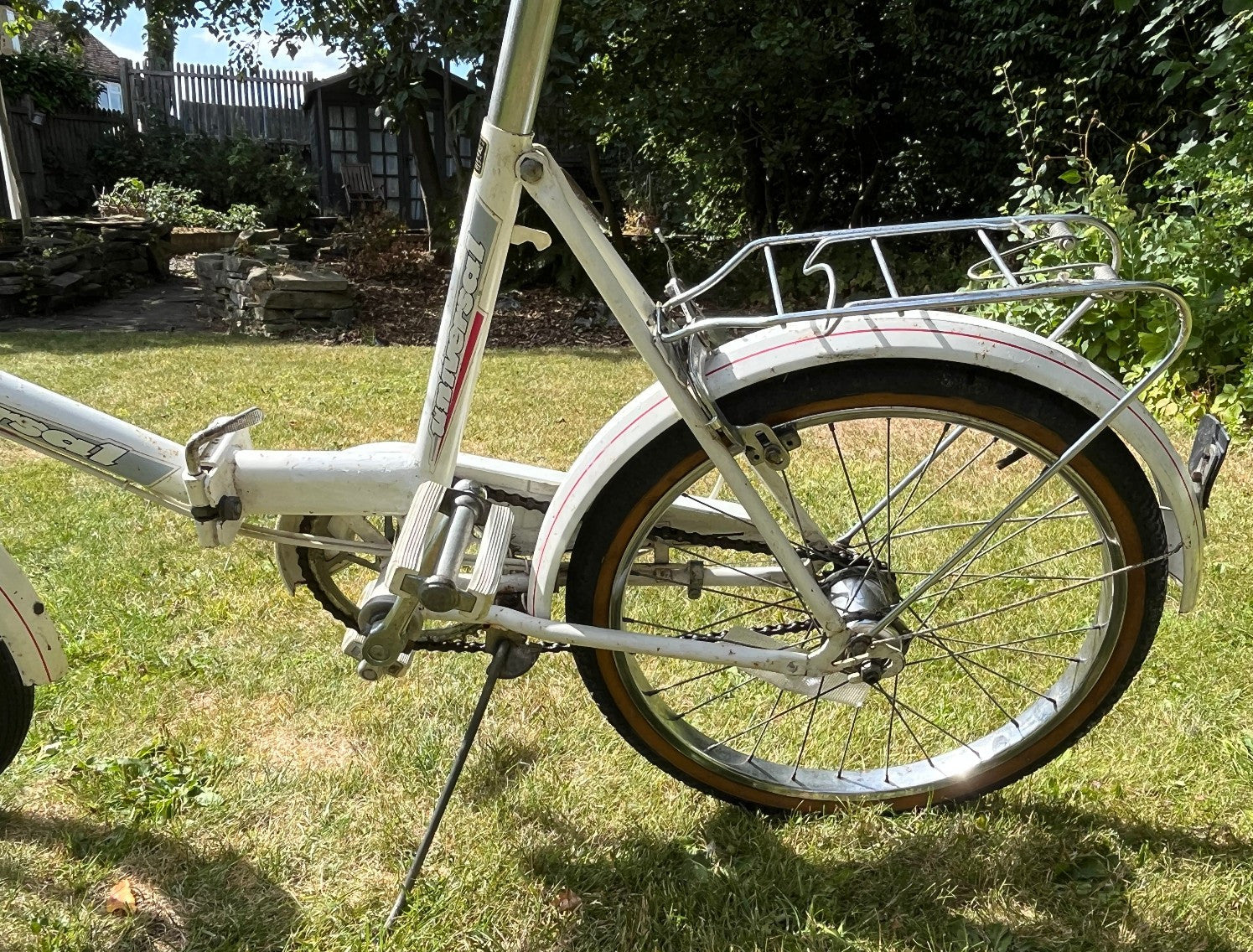 UNIVERSAL : 20" Wheel UniSport Sturmey Archer 3 Speed 1980s Vintage Folding Bike