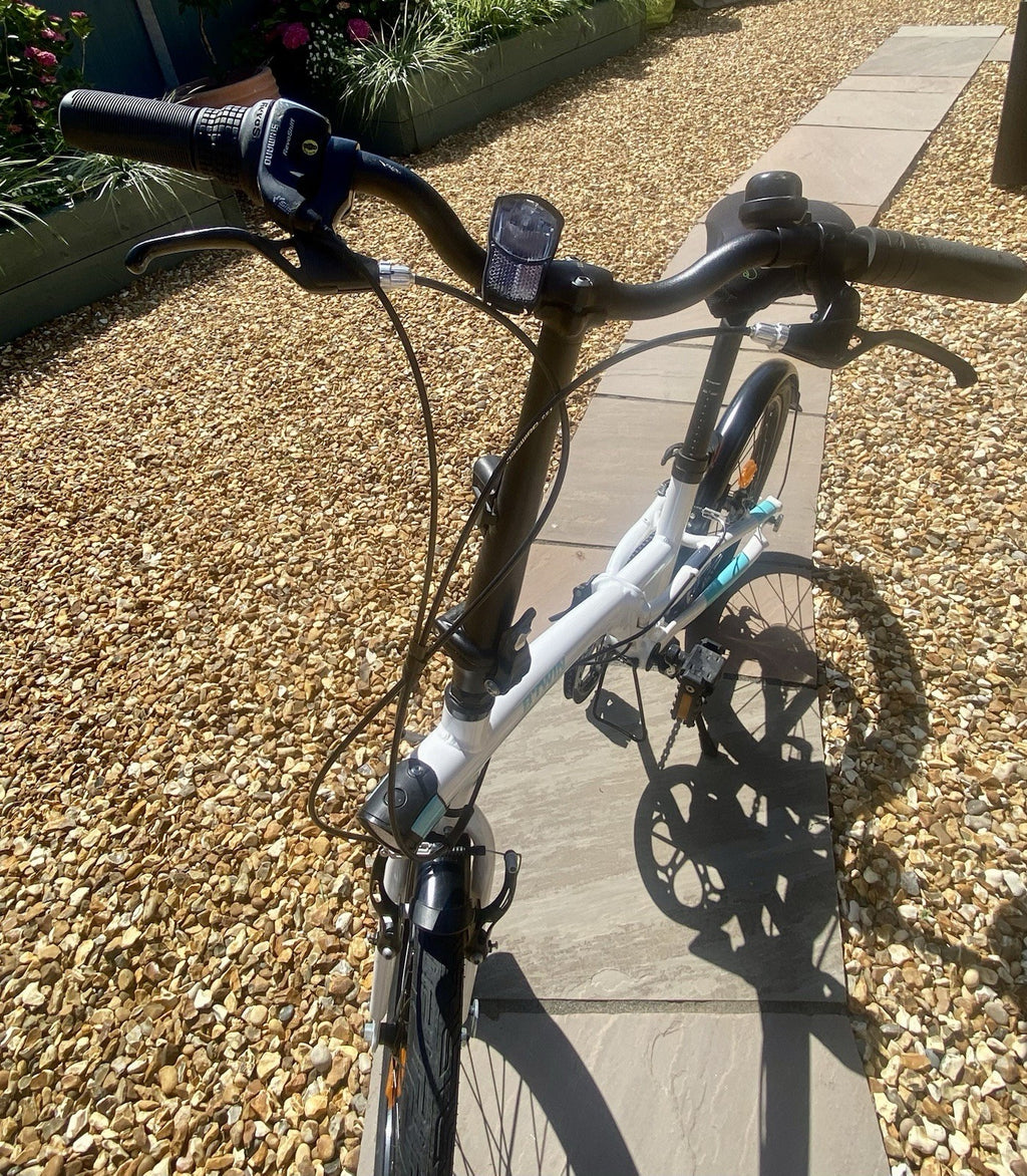 B'TWIN Tilt 500 20in Folding Bike 7 Speed Foldable White V-Brakes