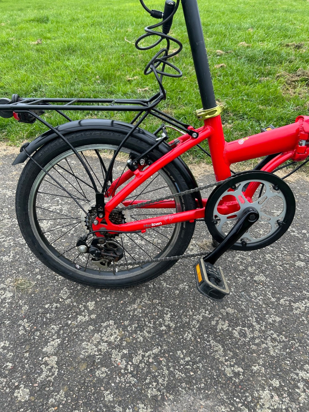 B'Twin Hoptown Folding Bike red 7 speed