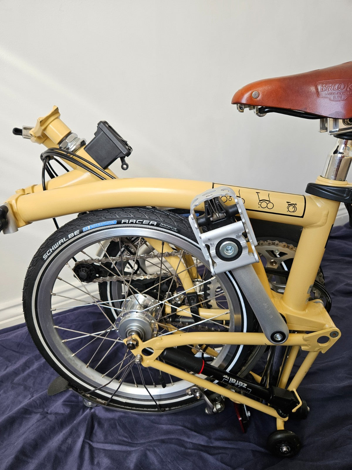 Brompton 6 Speed - C Line - H6L - Yellow