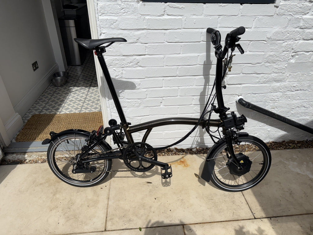 Brompton C Line Electric (M6L) Black Edition - Black Lacquer