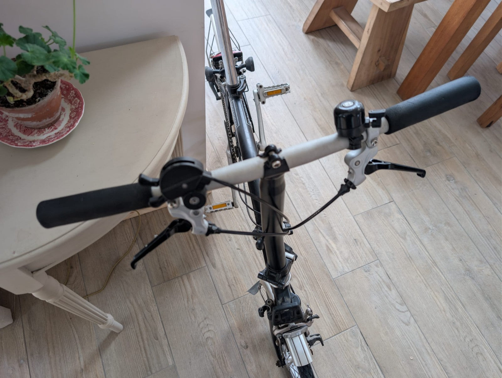 Brompton Folding Bike 3-Speed, Black