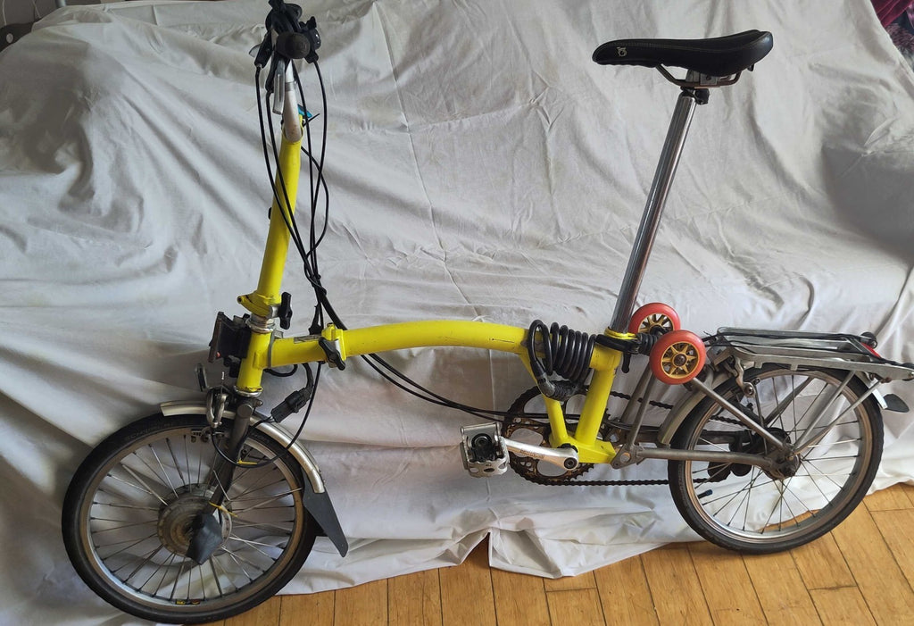 Brompton 2010 Titanium M6R Folding Bike twistgrip
