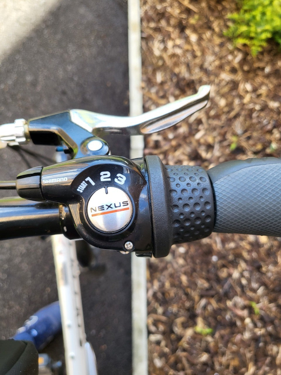 Carrera Transit Folding Bike 20” Wheels 8 Speed Alloy Frame Rack