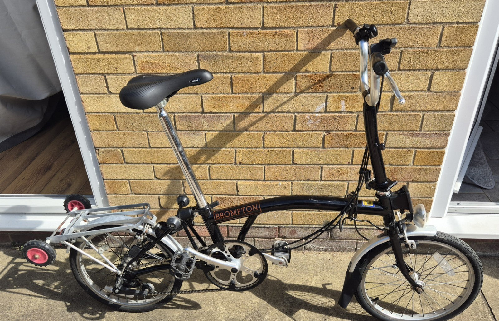 Brompton Folding Bike 16in 5-Speed Black/Silver Adjustable Seat Bell