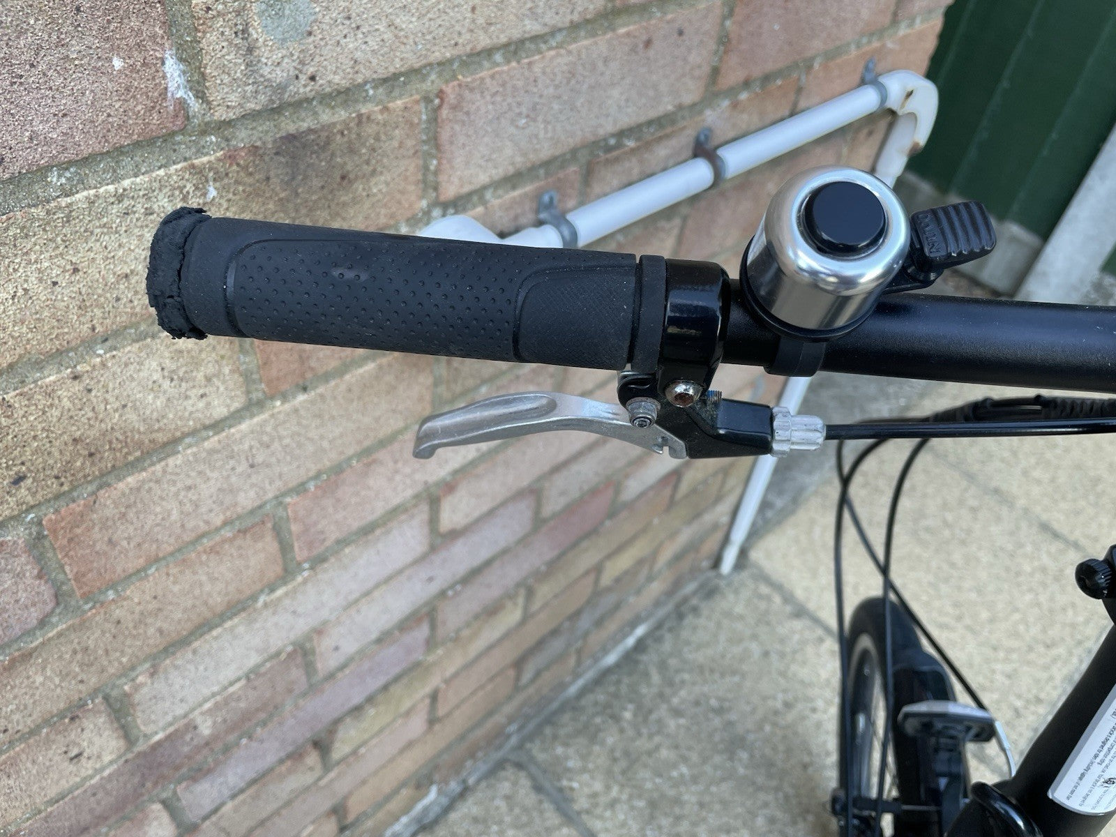 Dahon Vitesse D8 Folding Bike