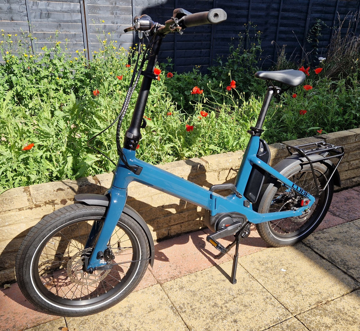 cube folding bike