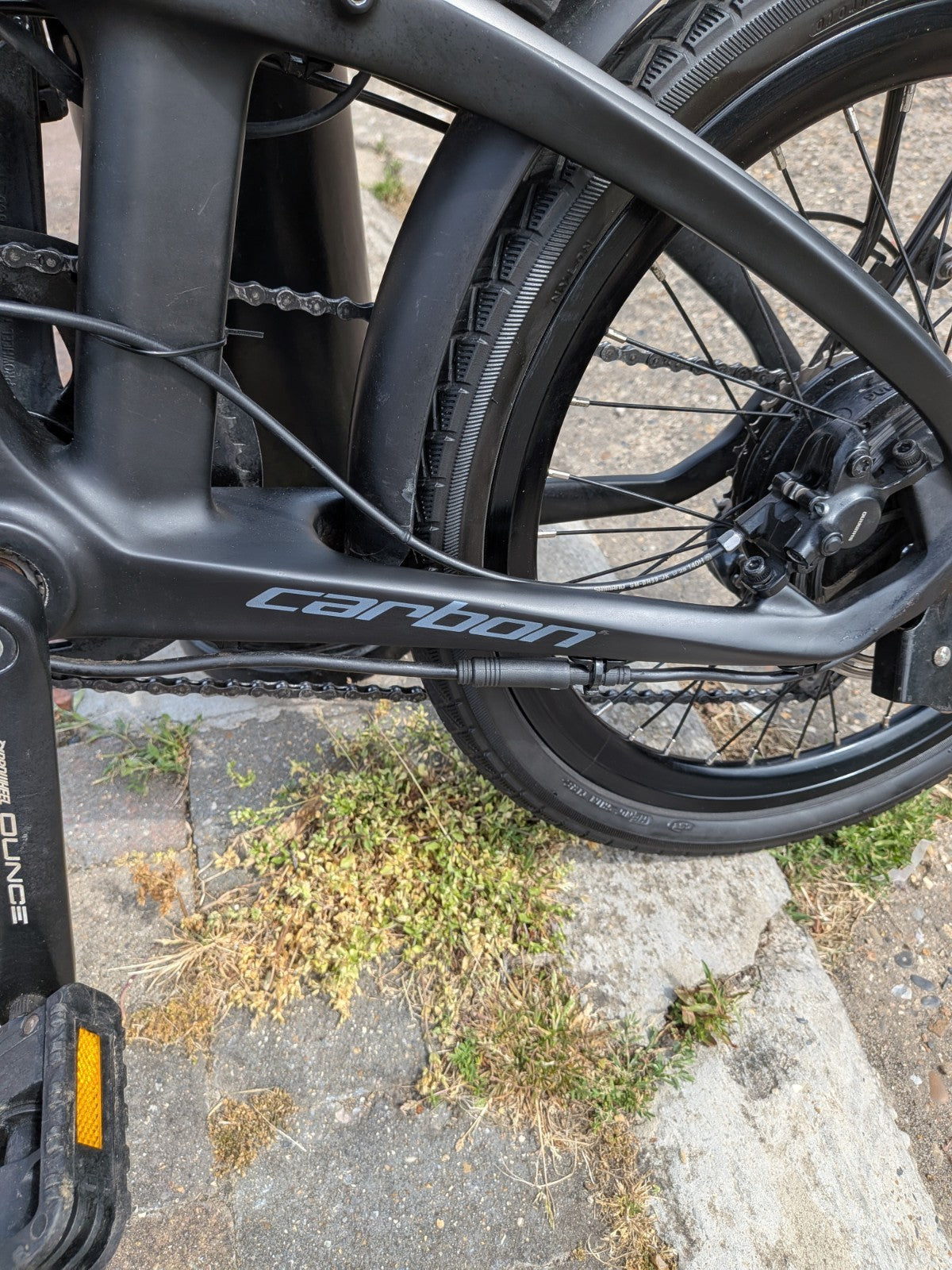 Furo Carbon POWERED Bike, Foldable,High Spec, Delivery Possible