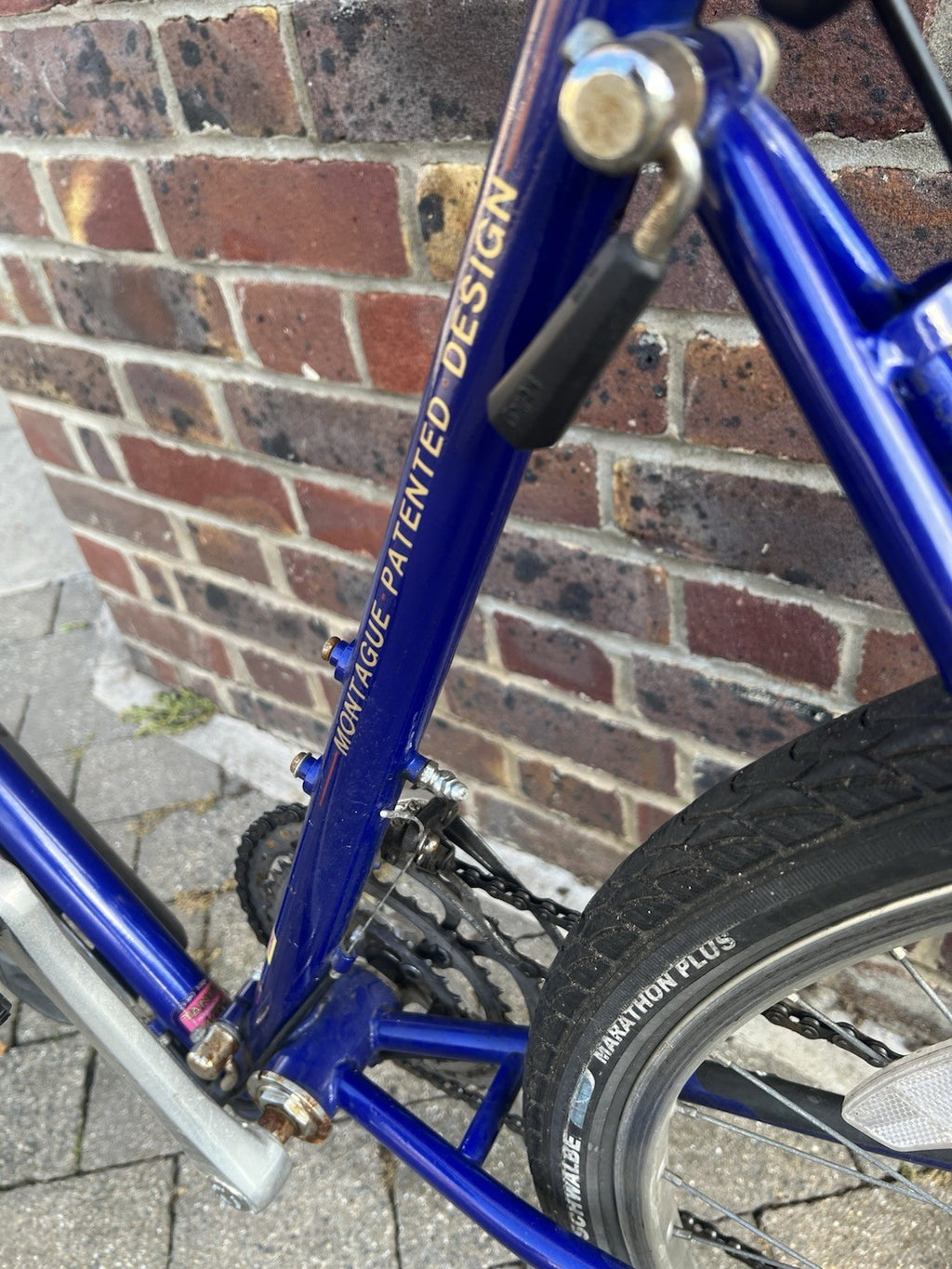 Montague Bi-Frame Folding Mountain Bike in very good condition- badged Rudge