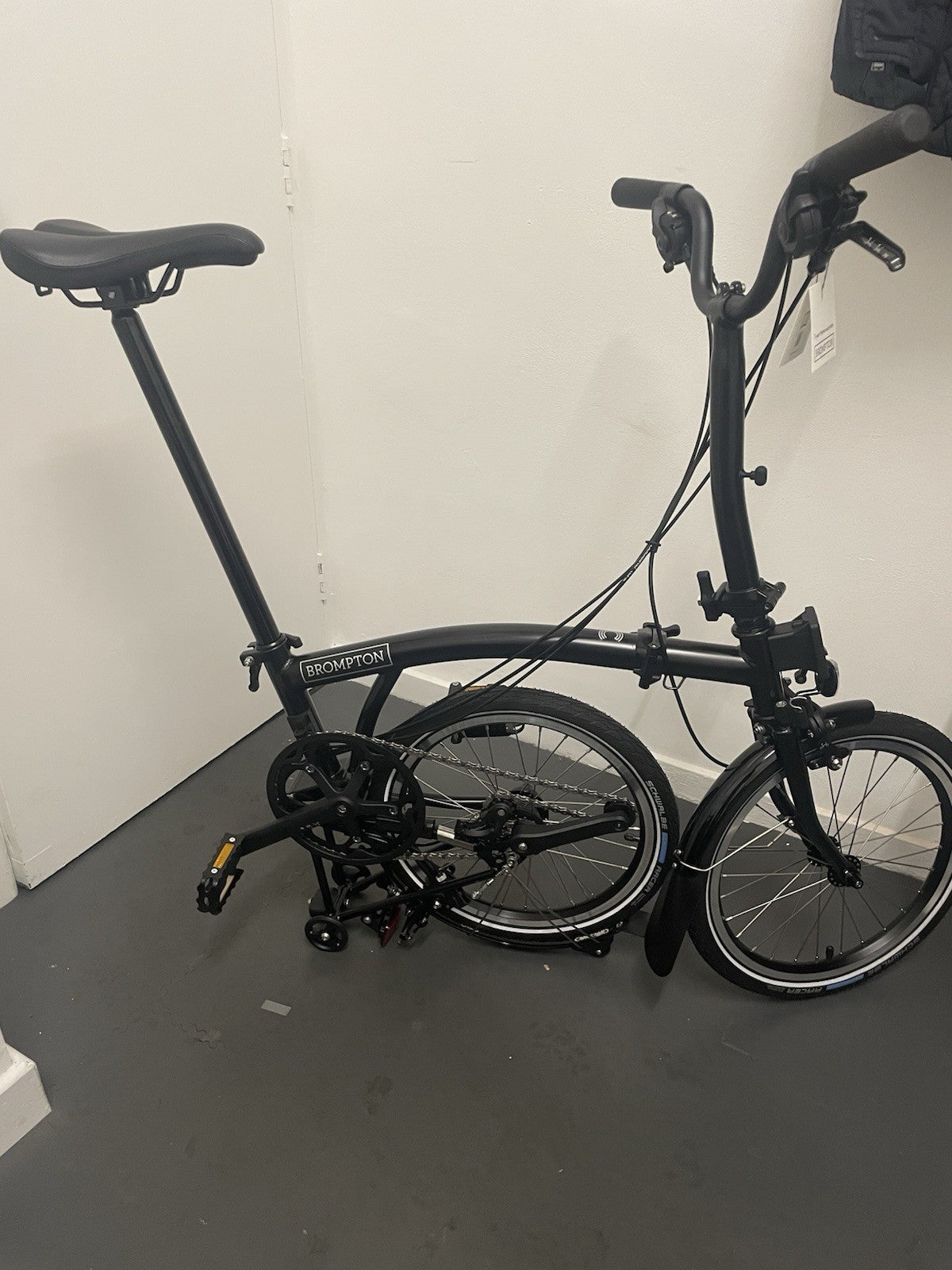 Brompton Folding bike C Line 12 Speed Matt Black mid RRP £1599
