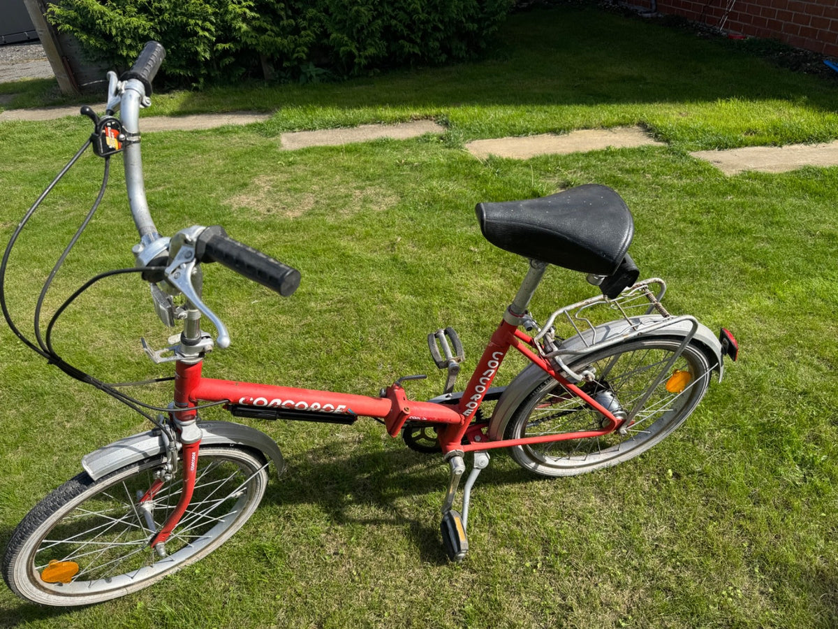 80s folding bike (like raleigh shopper)