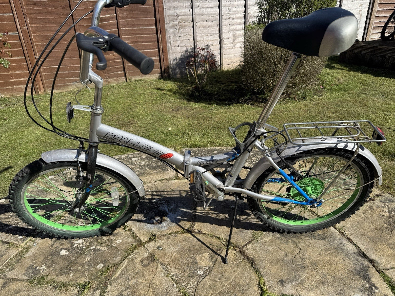 Women’s Folding Bike for Easy Storage, 6 Gears 20”Wheels Good Condition £120.