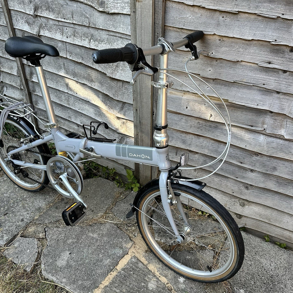 Dahon Vitesse Grey Folding Bike 20 Wheels 7 SPD Fantastic Condition Great Price