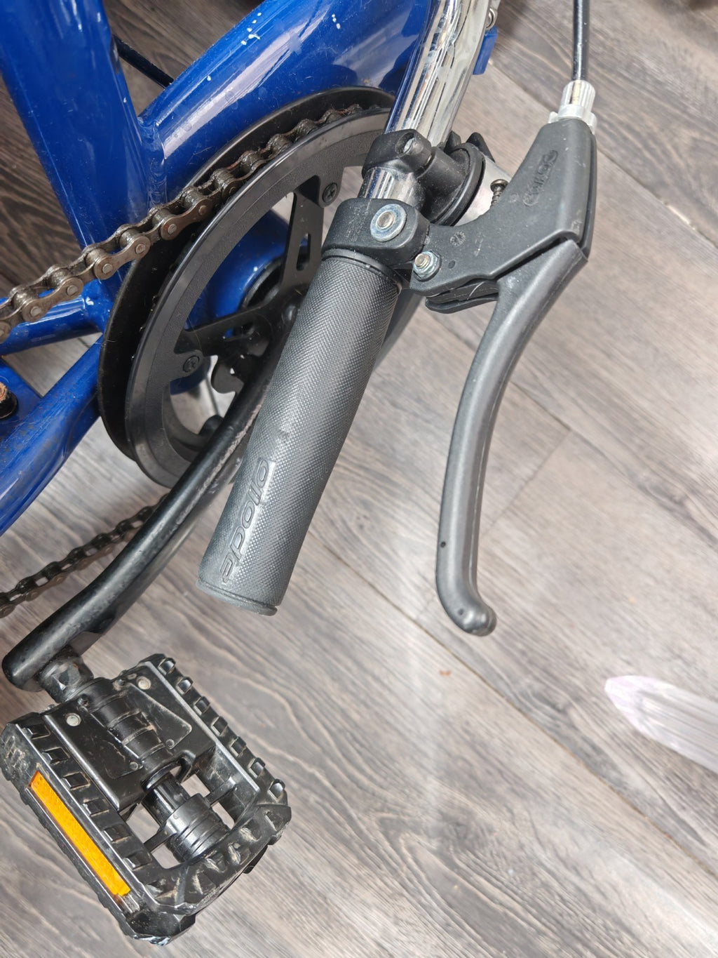 Halfords Tuck Folding Bike 20 Wheels Great Condition