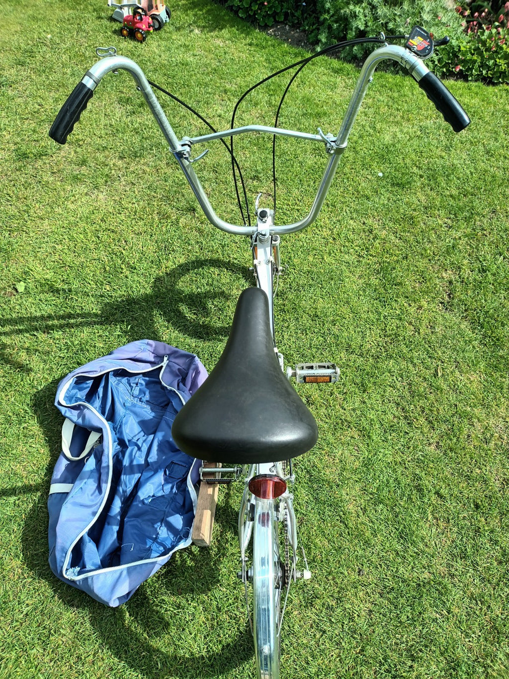 Vintage Bickerton Folding Bike, One previous owner from new, 3 speed, VGC + Bag