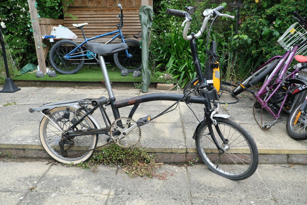 Vintage Brompton Folding Bike Made in England 3 Speed Rack Model Classic Black