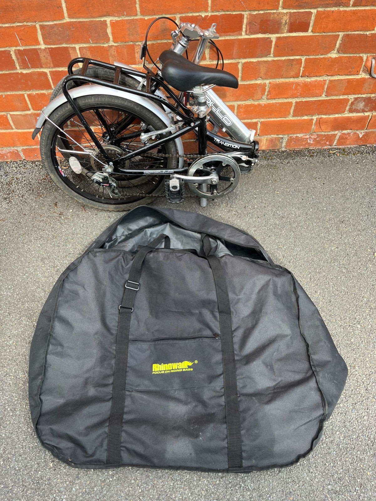 APOLLO TRANSITION USED FOLDING BIKE WITH BAG COLLECTION ONLY FROM CHELTENHAM