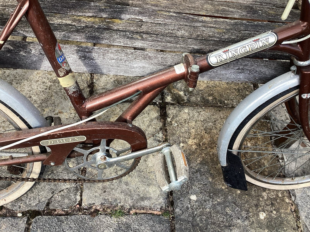 Dawes Kingpin Vintage Folding Bicycle in need of TLC.