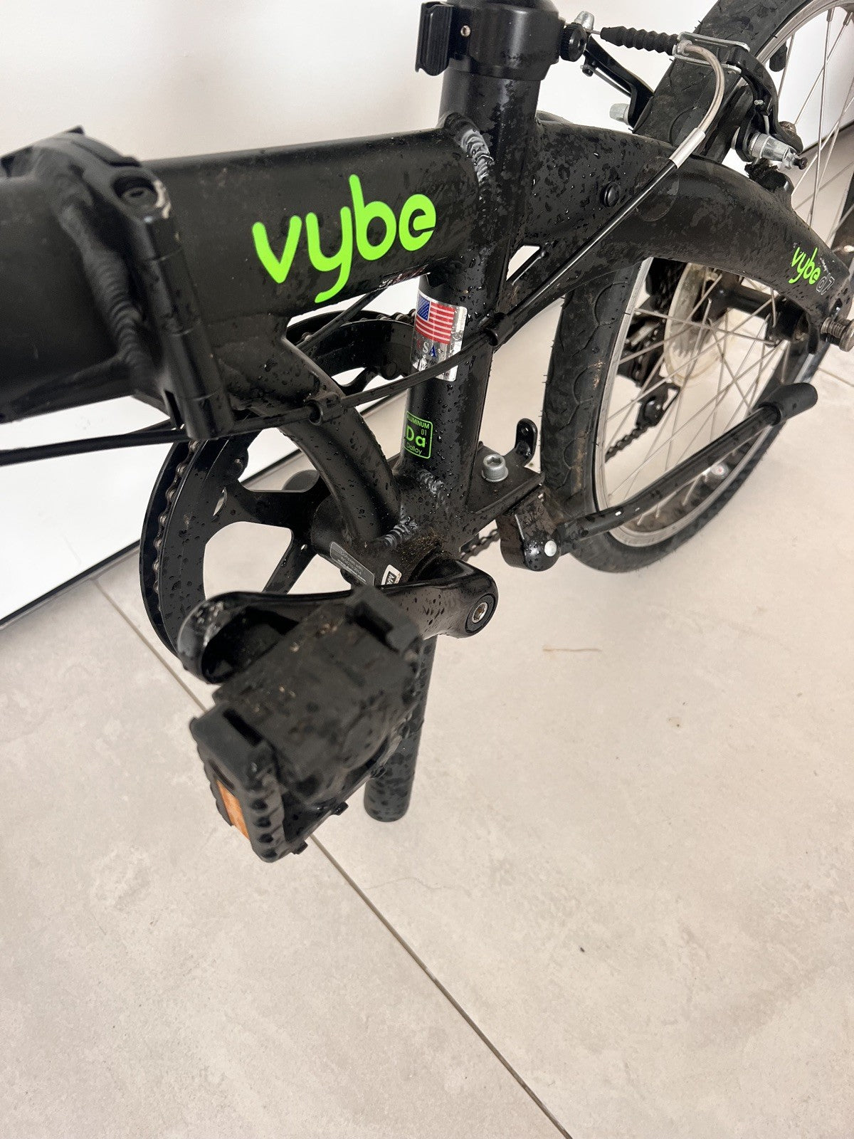 Dahon Vybe D7 Folding Bike (£599 New)