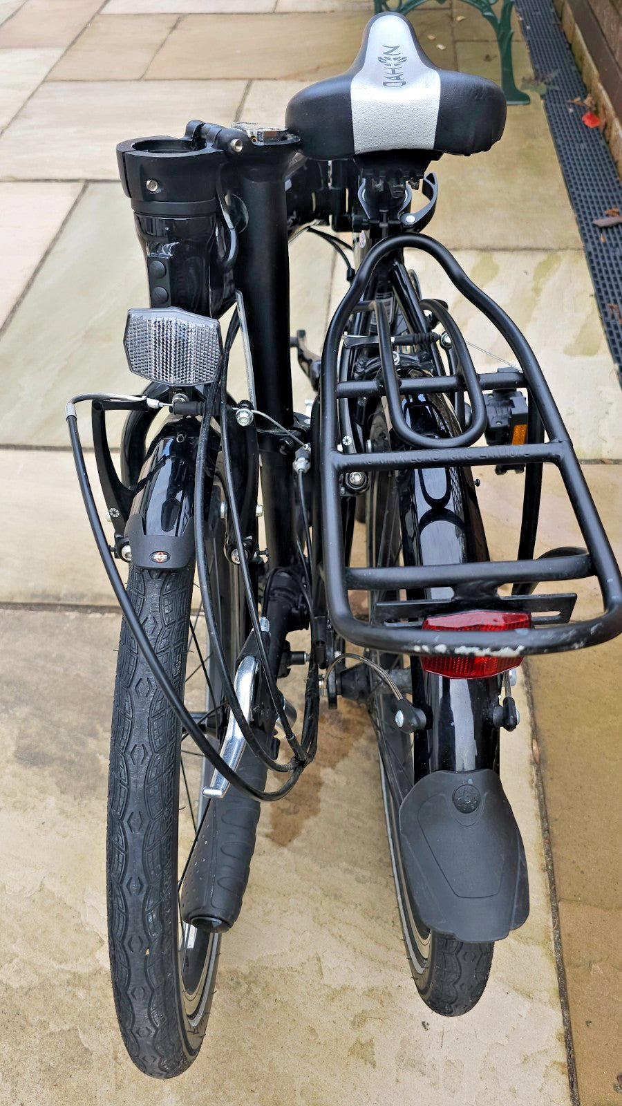 Dahon Vitesse D8 Folding Commuter Bike, Obsidian black - Pro-Serviced V.G.C
