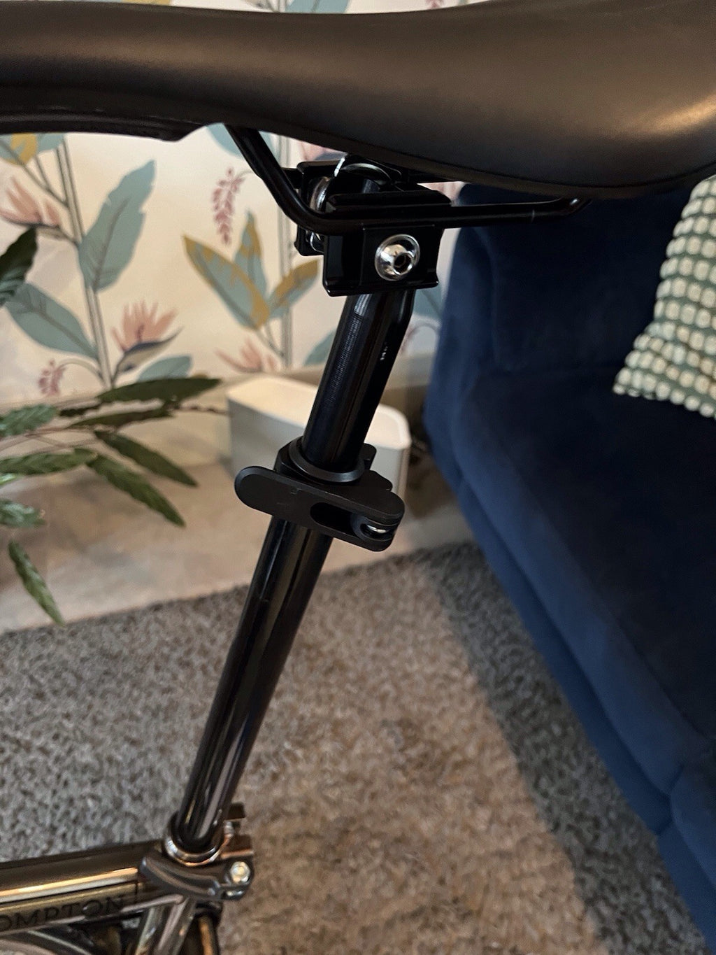 Brompton Titanium Virtually Unused & In Beautiful Showroom  Condition