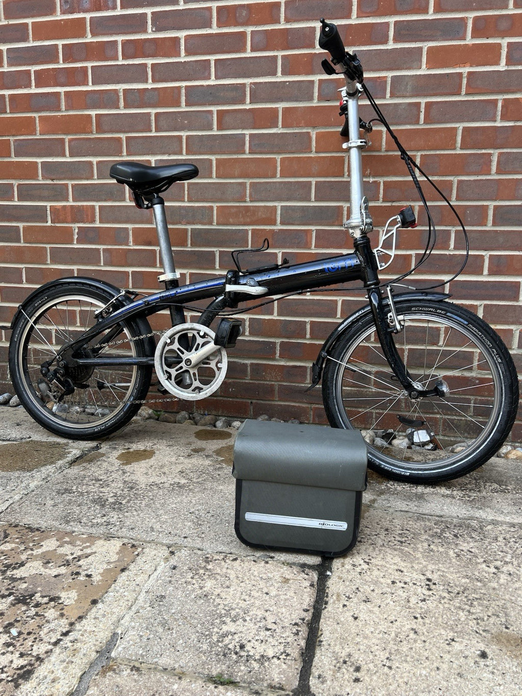 Tern C7 Link Foldable Bike 7-Speed, 20-inch Wheels With Biologic Bag And Lights