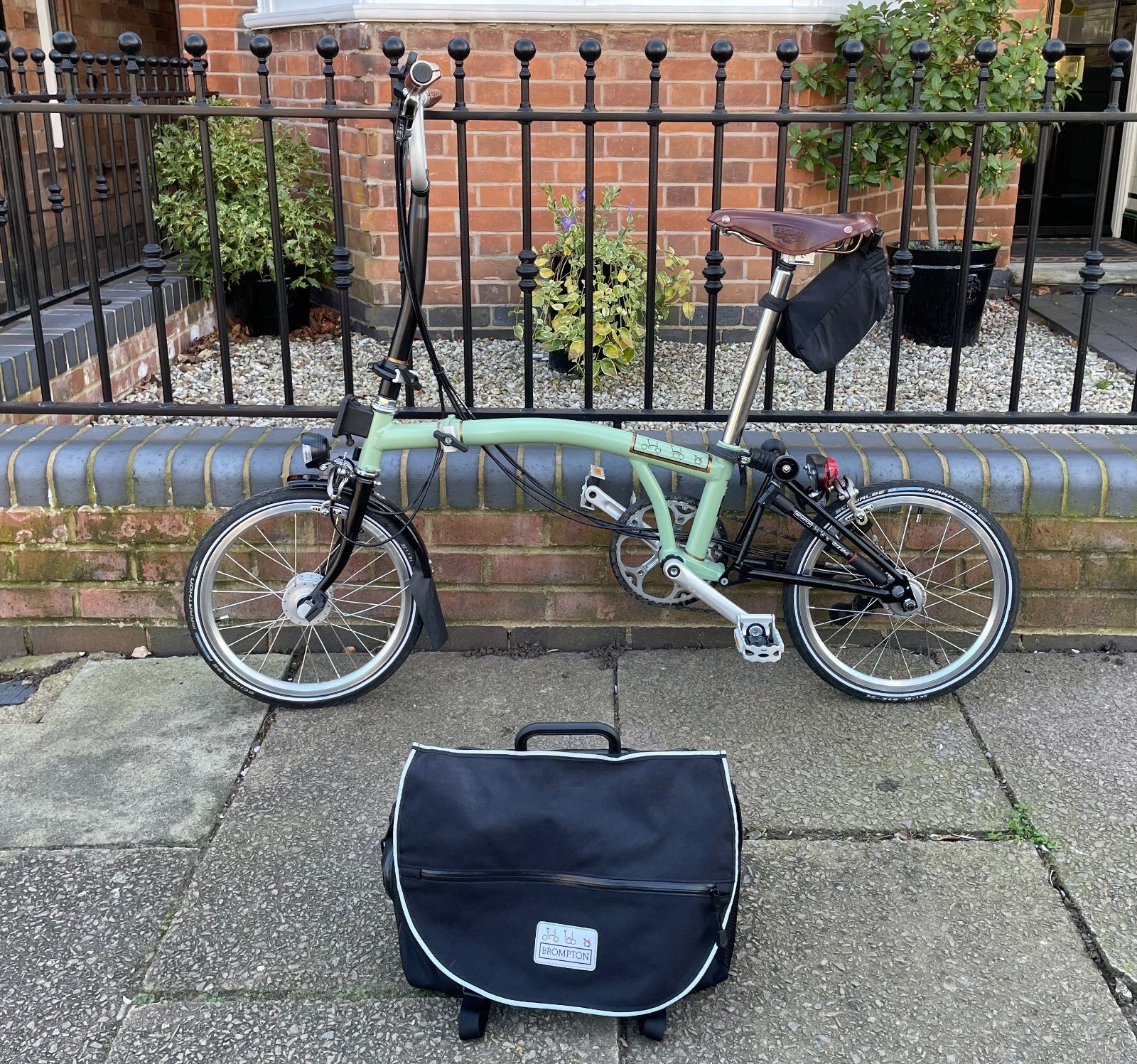 BROMPTON 6-SPEED H-TYPE CUSTOM URBAN TOURER, SAGE GREEN with BLACK EXTREMITIES
