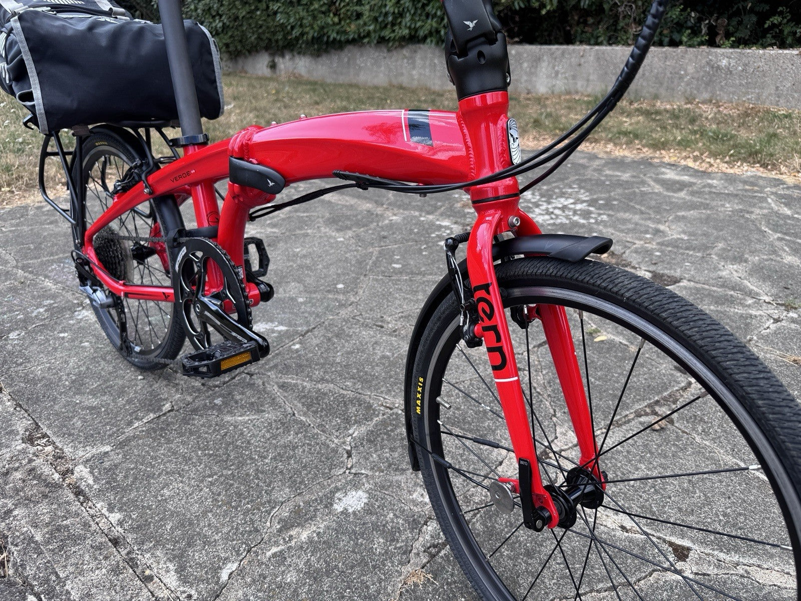 Tern Verge D9 Folding Bicycle Red - In Excellent Condition