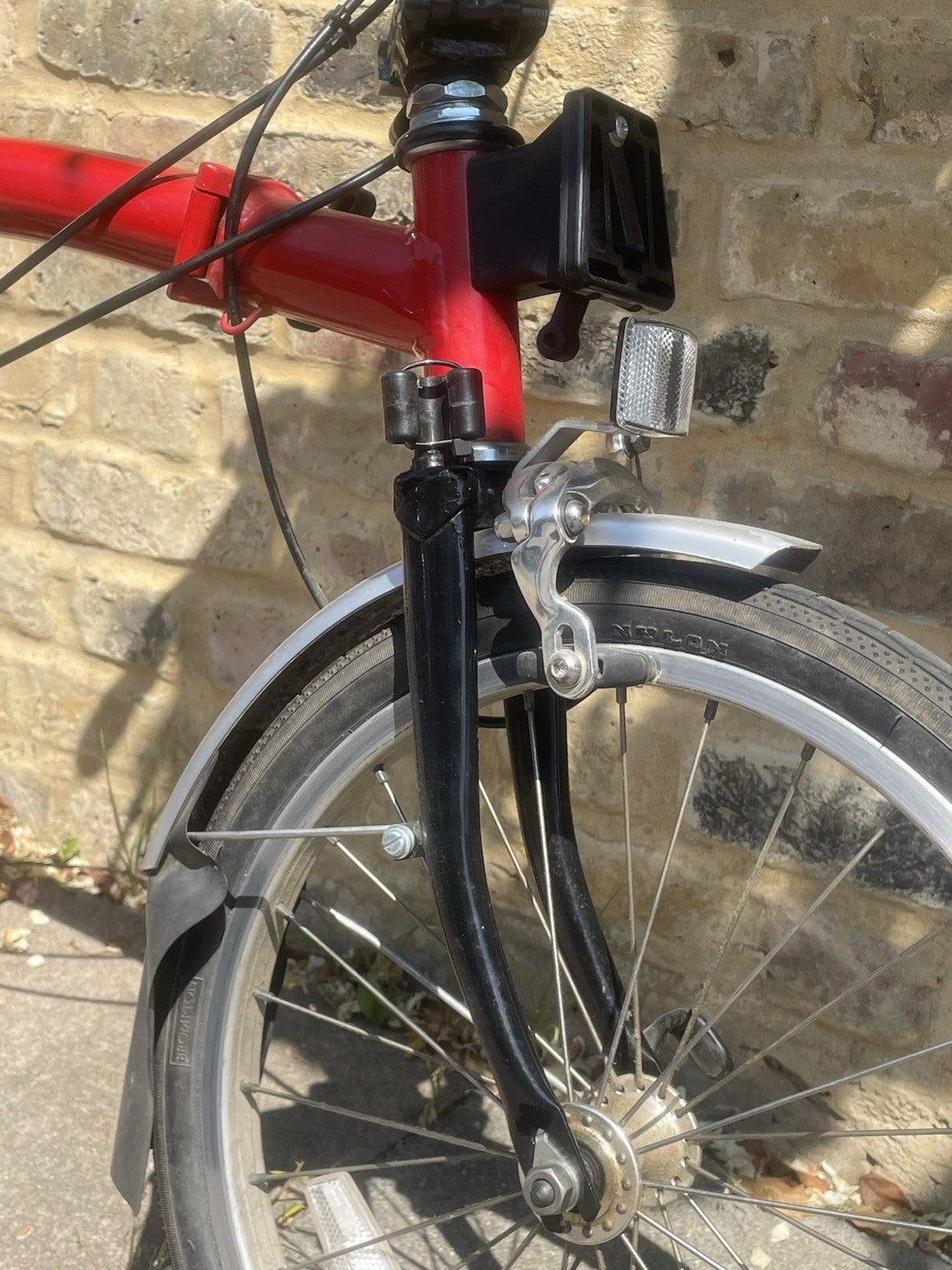 Brompton M3L Folding Bike - Red/Black