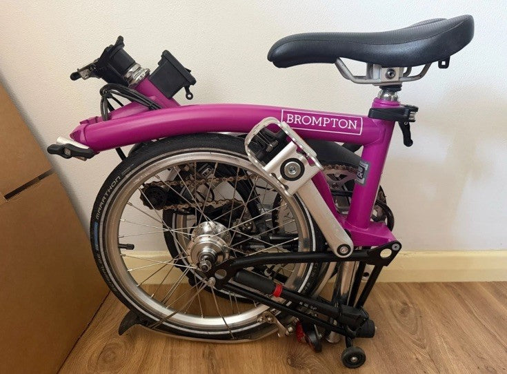 Brompton C Line H6L (6 Speed) folding bicycle - Berry (Excellent Condition)