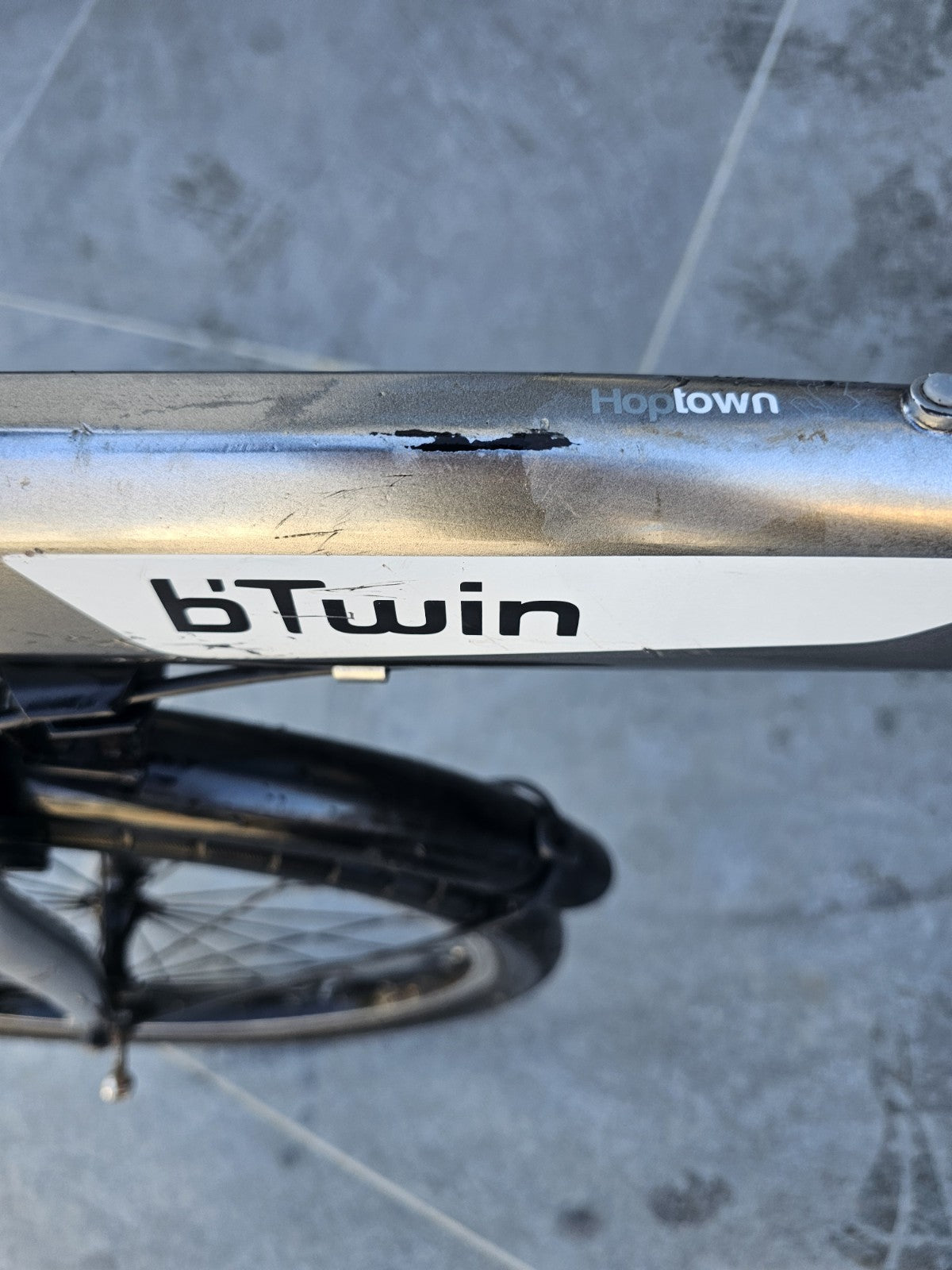 Btwin Hoptown  20 Inch Folding Bike city road bicycle