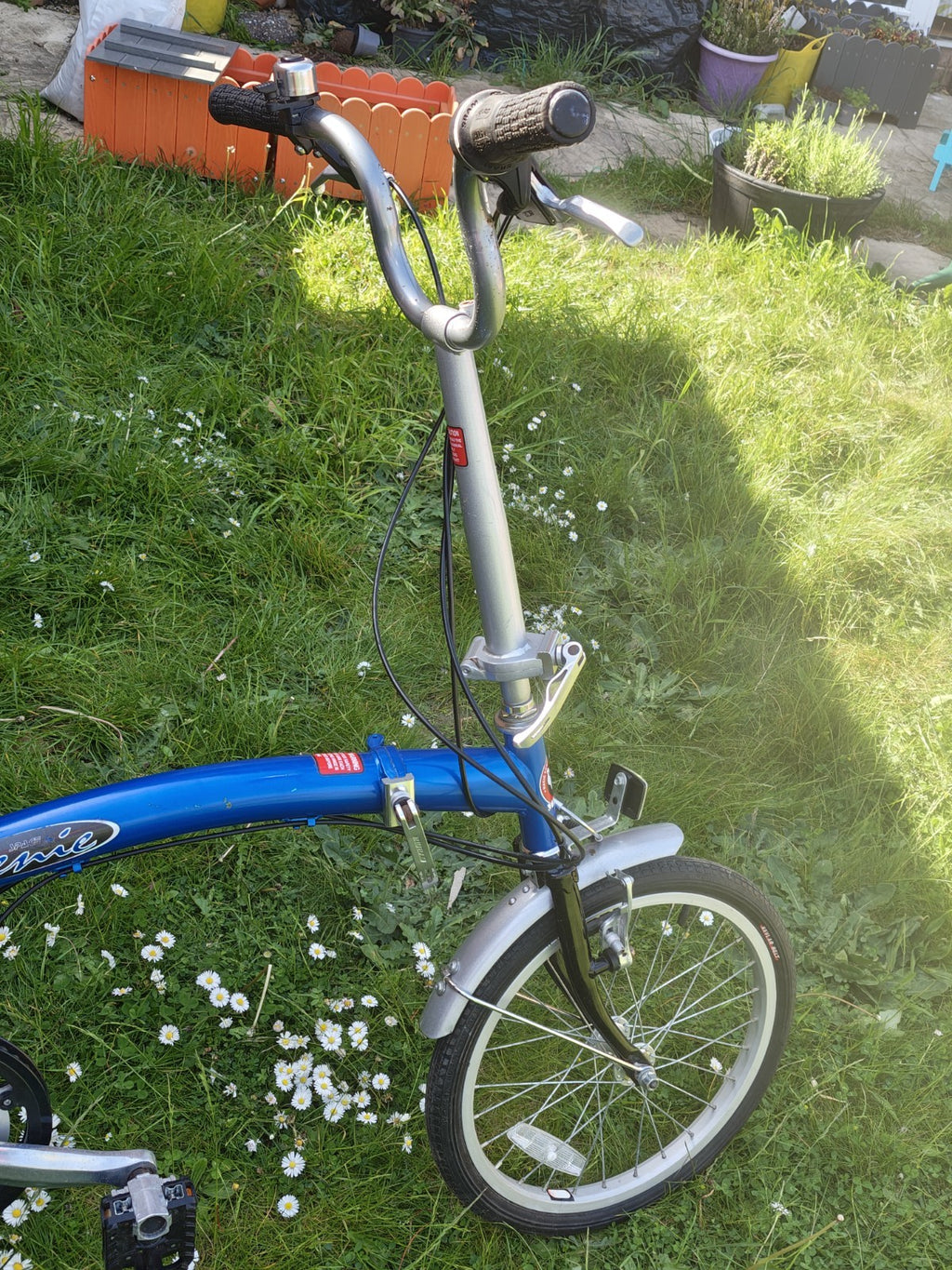 Mission Space Genie 16 Inch Folding Bike