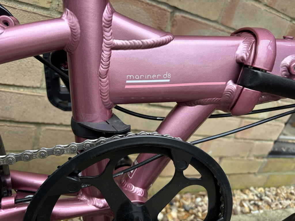 Dahon Mariner D8  8-Speed Folding Bike Pink