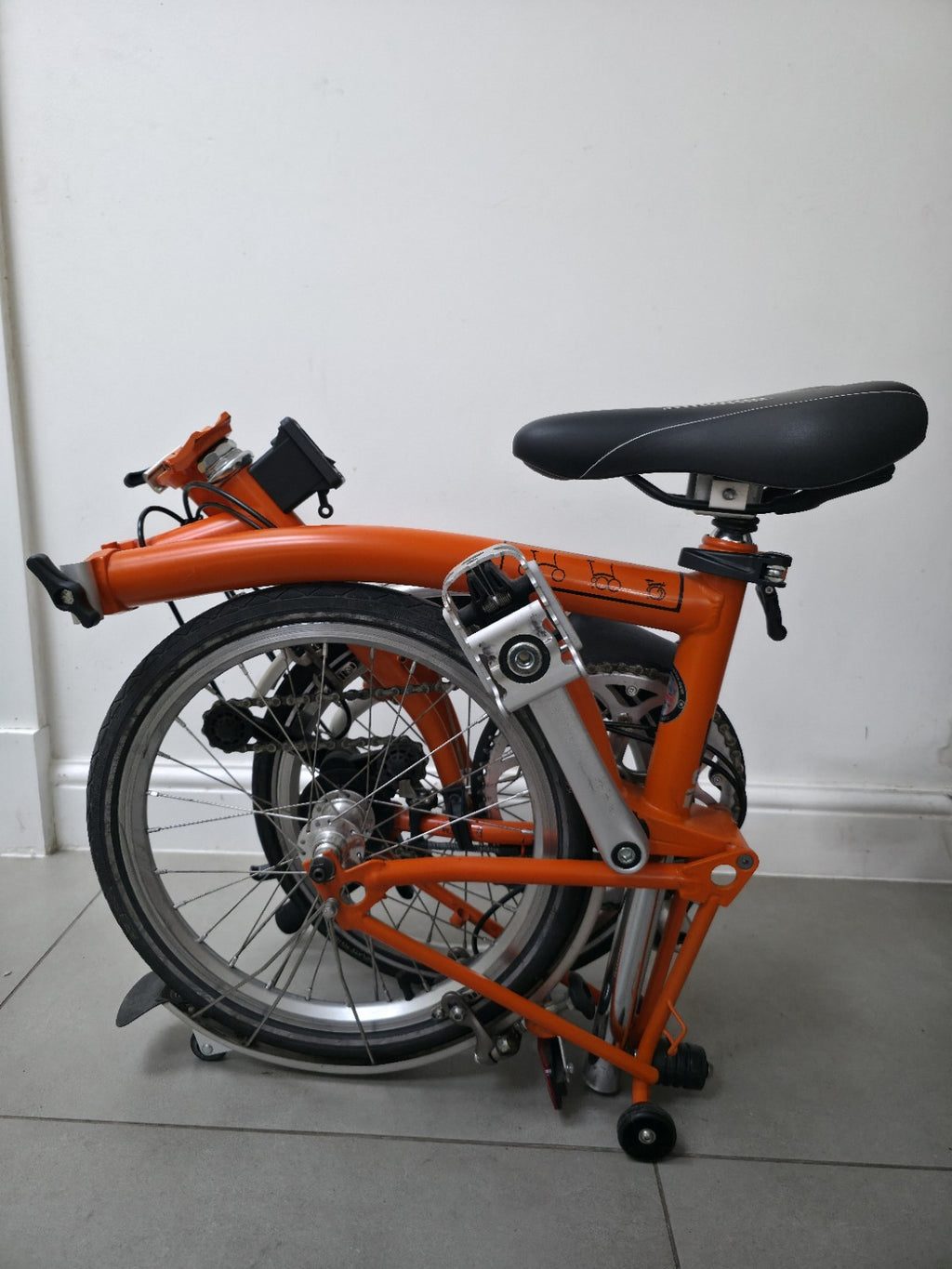 Brompton Folding Bike 2-Speed Orange Very Good Condition Fully Working