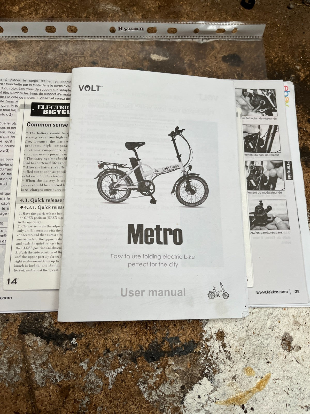 Volt Metro Folding Bike in white