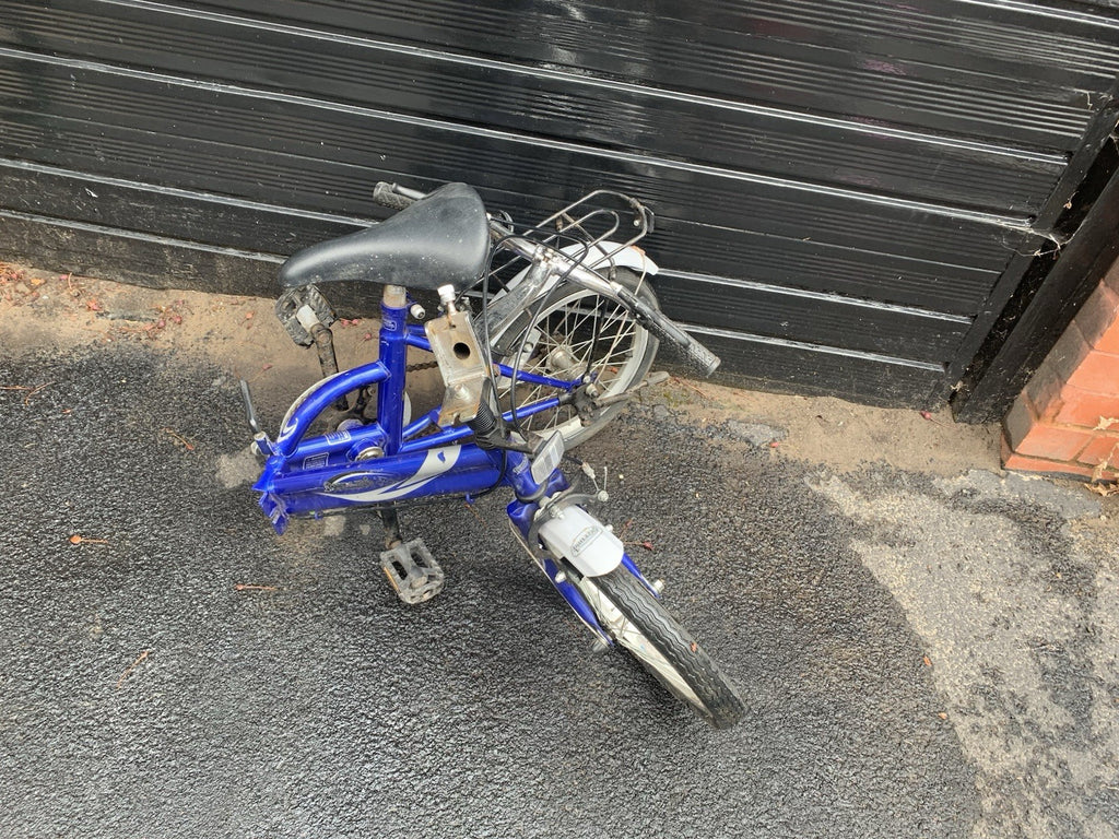 Phillips Fold Away Bike Cycle Blue With Built In Stand
