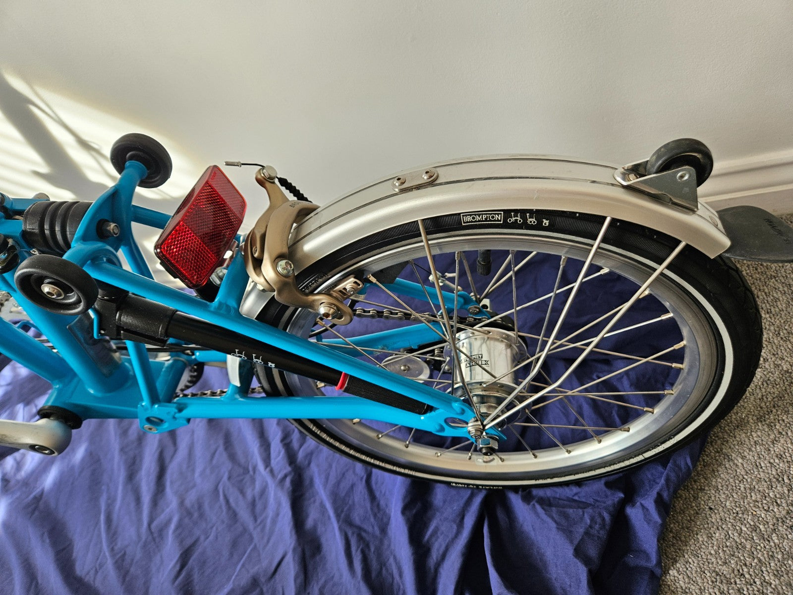Brompton M3L folding bike - hardly used