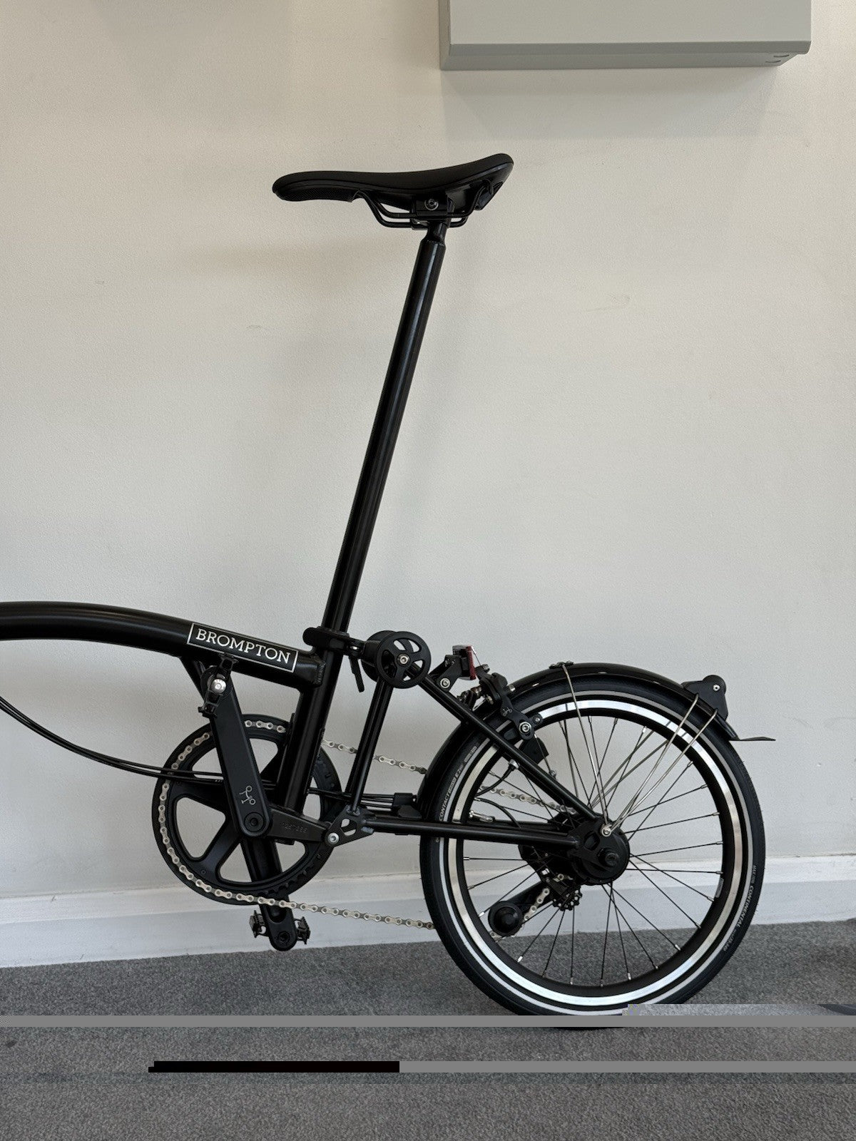 Brompton Folding Bike 12 Speed P Line Low Bar Excellent Condition Black Colour