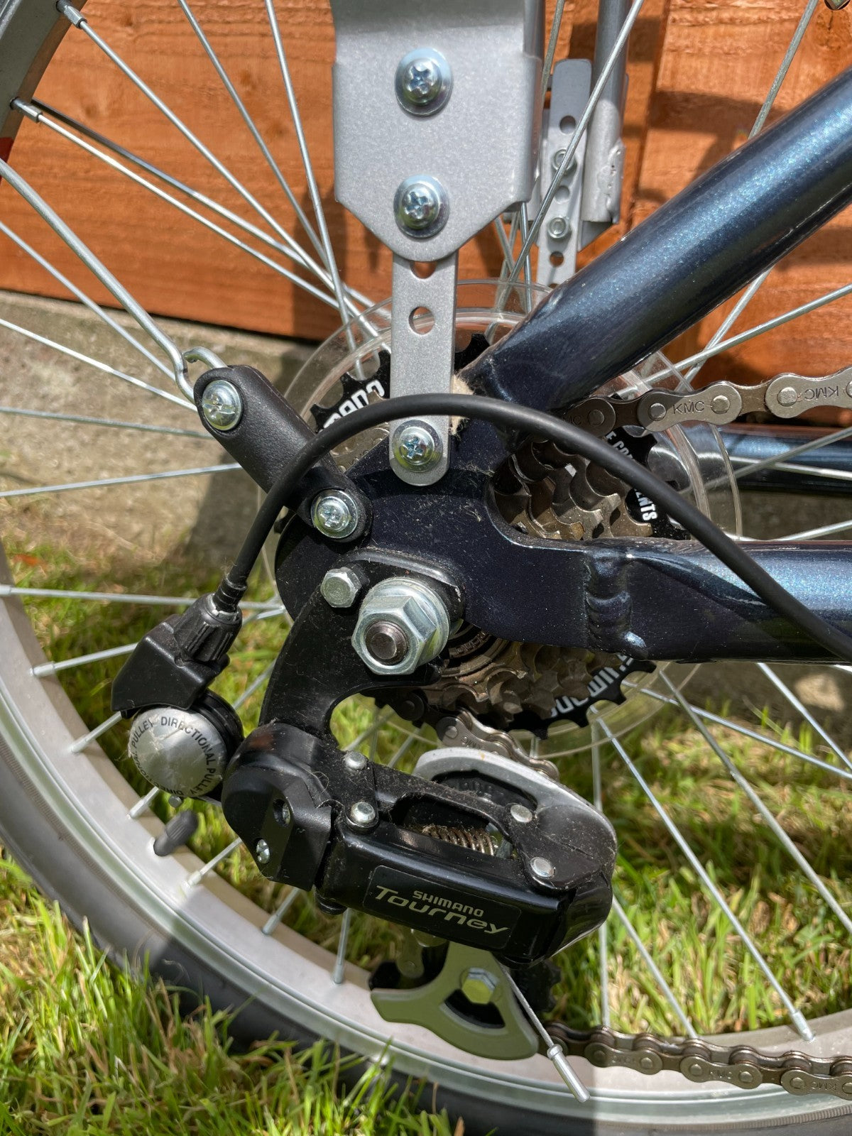 Raleigh Evo7 SP Folding Bike ,Shimano gears, Rear Rack, Mudguards, lights, stand