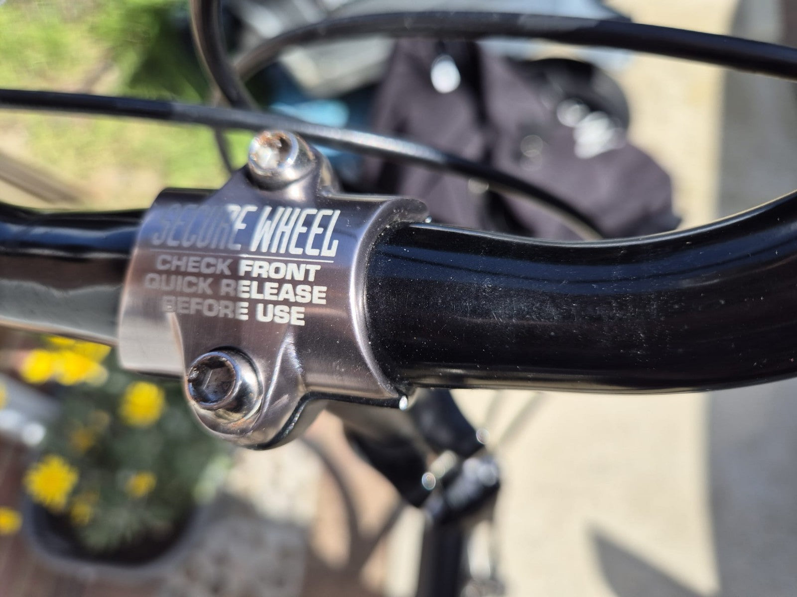 Mezzo D4 Folding Bike - Similar to Brompton Folding Bike