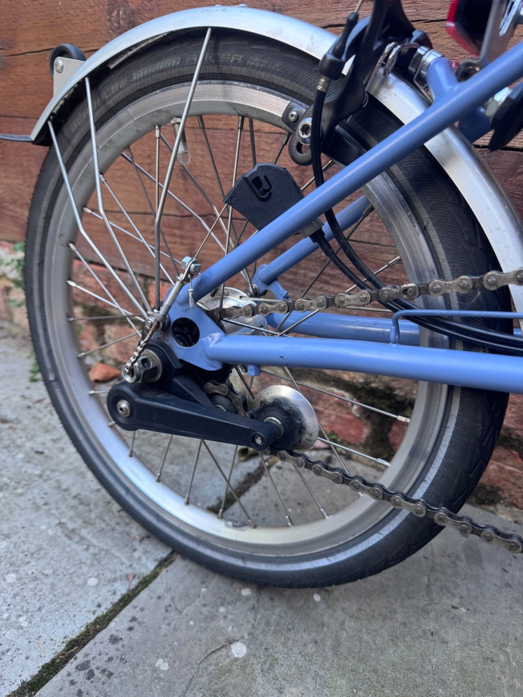 Brompton M3L Folding Bike Mid Bar Powder Blue with Unused (£150) L Borough Bag.