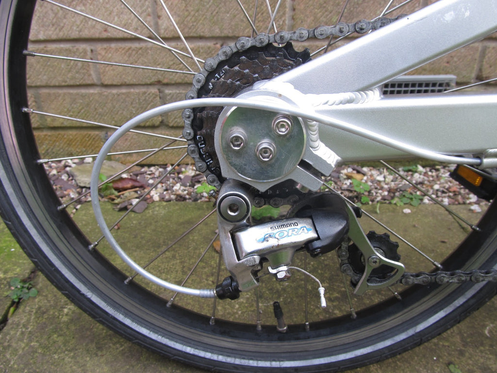 BIKE FOLDING  19" WHEELS UNISEX-EXCELLENT CONDITION-EXTRA LIGHT FRAME