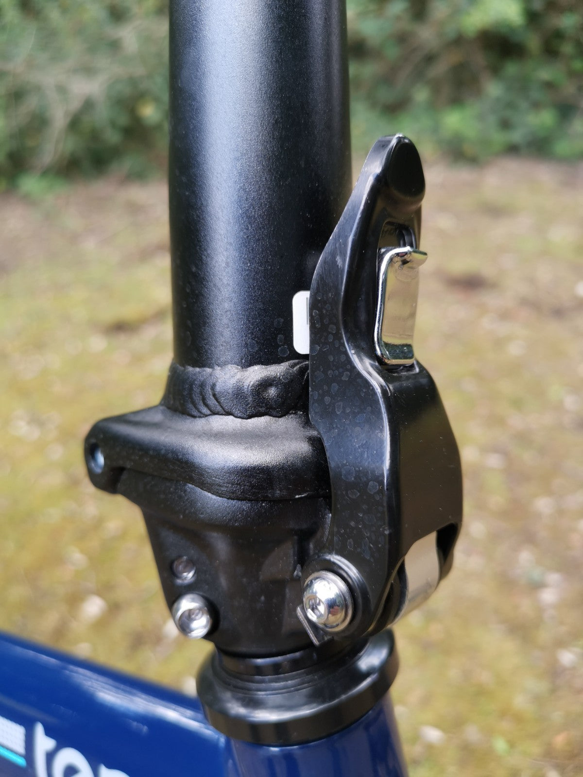 TERN LINK B7    Folding Bike  With Extras    -   ONE WEEKS USE ONLY