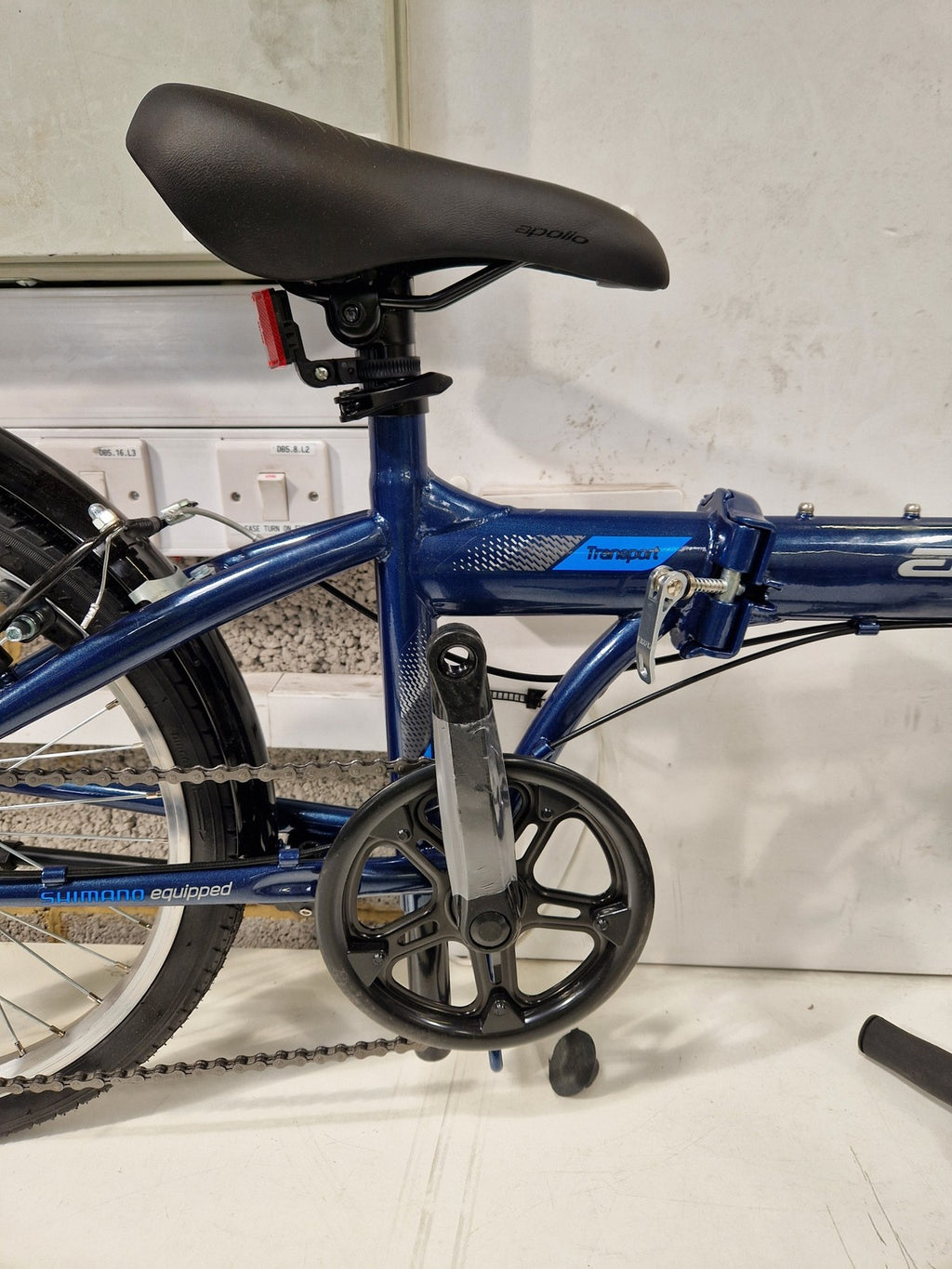 Apollo Transport Compact Folding 20" Wheels Steel Frame 6-Speed Bike - Navy A