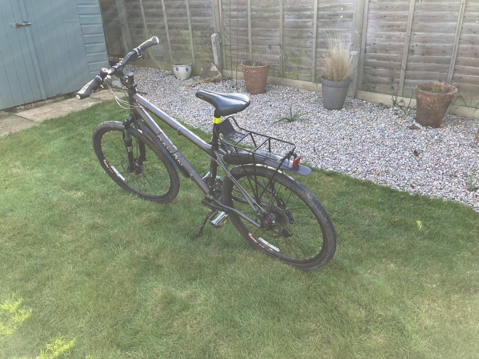 Dahon Matrix 2011 full size folding bike bicycle, 24”Wheel Disc Brakes 21Speed