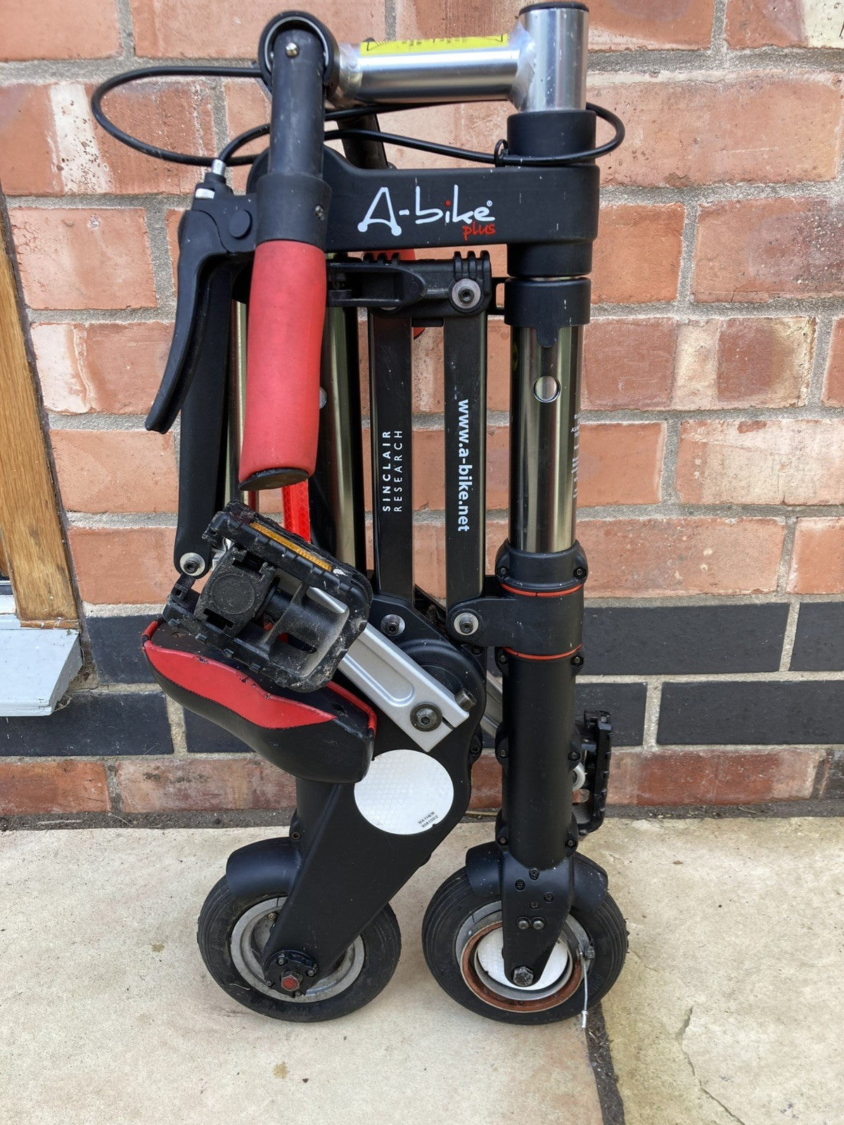 Clive Sinclair A-Bike Plus Folding Commuter Bike with Pump
