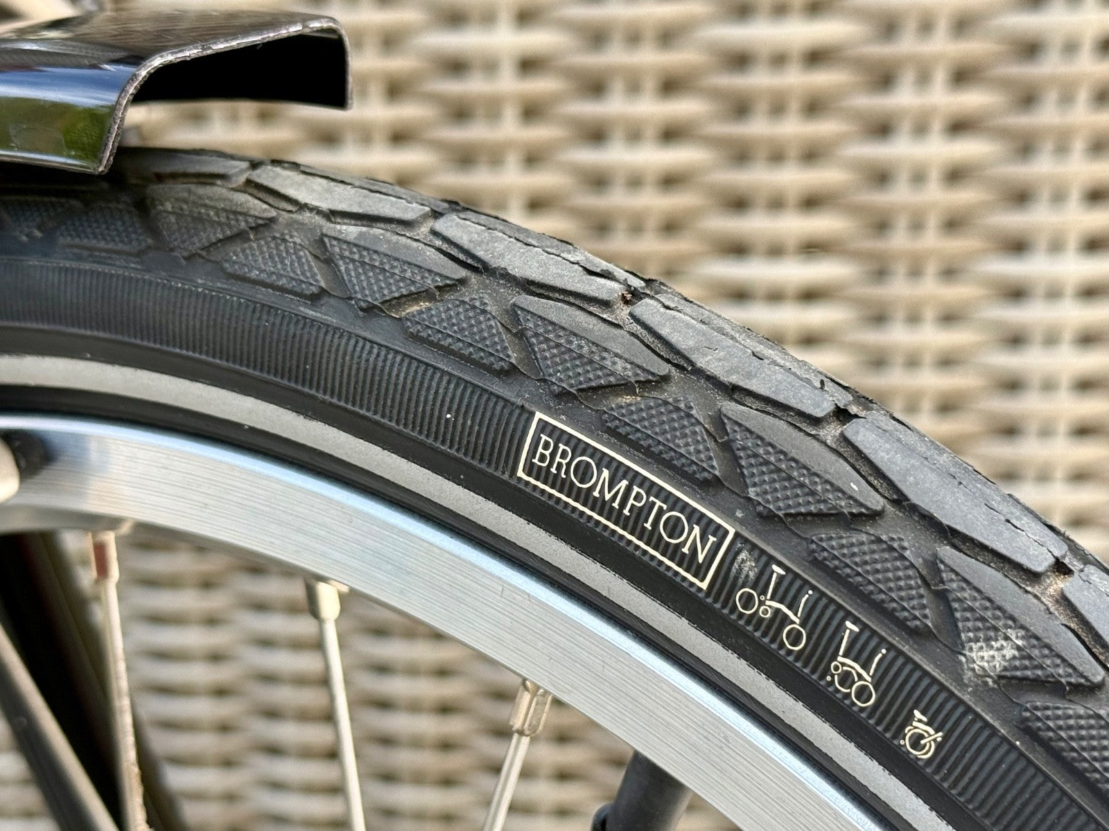 Brompton Folding Bicycle | One-Off Sunseeker Commission | Boat Show Display Bike